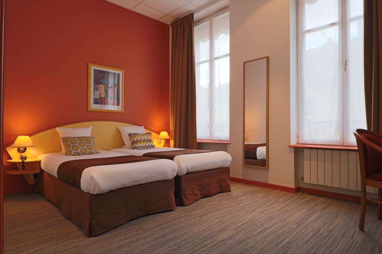 Logis-Hotel Des Oliviers 티옹빌 외부 사진